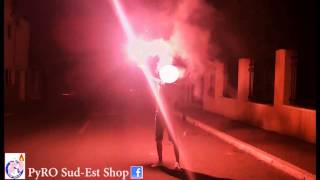 Torte rosii de stadion de vanzare  Red Flares for football games [upl. by Portingale551]