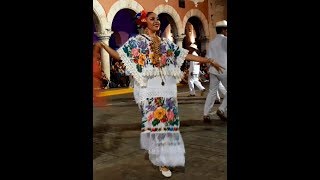 Jarana quotLas Mujeres que se Pintanquot Danzas folklóricas Folk dances [upl. by Ayalahs602]