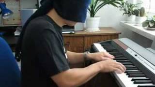 Blind playing Toccata and Fugue on Piano [upl. by Martres]