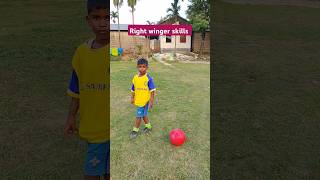 Right winger skills toturial 🥵⚽ soccer footballskillstrainingfootballtrickssoccerskillsshorts⚽ [upl. by Aydin]