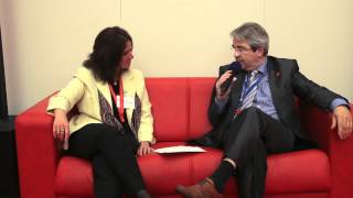 Lenticular Printing in the Energy Lounge Video  Interview with Daniel Pierret [upl. by Freeland]