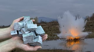 1000g Of Sodium Metal vs Water [upl. by Adalheid]