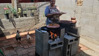 CHAMORROS EN SALSA VERDE CON CALABACITAS  COMO EN EL RANCHO [upl. by Joyann]