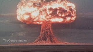 Sorprendente explosión termonuclear sovietica RDS6S 400kt [upl. by Eillit]