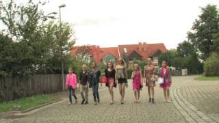 Trailer quotZeugin mit folgenquot  Vogelberg Pictures 2014 [upl. by Celeste]