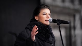 Rede von Sahra Wagenknecht beim quotAufstand für Friedenquot in Berlin [upl. by Seton]