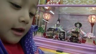 ３月３日 2016  Hinamatsuri  March 3 Girl Day in Japan 可愛い ひな祭りケーキを食べる2人 [upl. by Annoeik]