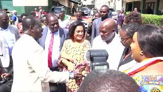 How Raila Odinga arrived at Westlands Primary for an extraordinary meeting with Religious Leaders [upl. by Oriaj508]