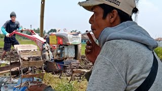 GILA INI SAWAH BANYAK BATUNYA TRAKTOR HAMPIR OLENG [upl. by Barvick507]