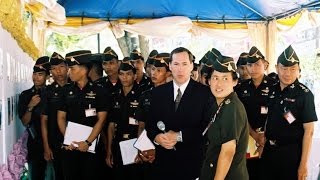 Drew Noyes and Us Soldier Meeting Thailand Princess Sirindhorn [upl. by Nickelsen]