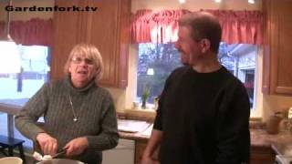 Moms Meatloaf Recipe [upl. by Wallford]