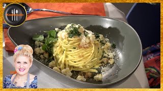 Lisa Angermann  BlumenkohlCurry Carbonara mit Salat [upl. by Raffin]