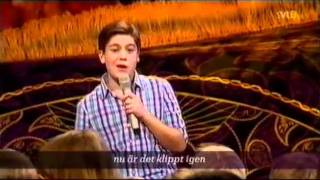 Benjamin Wahlgren Ingrosso i quotDen flygande mattanquot 2011 [upl. by Esilehc]