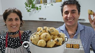 Pettole con olive e acciughe  Ricetta [upl. by Lehcim]