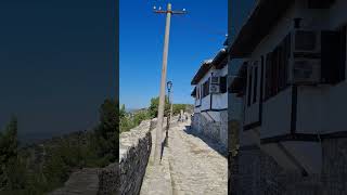 Albanien Schöne Aussicht von der Zitadelle Berat travel Zitadelle  Berat Natur Albanien [upl. by Firehs]