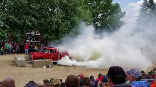 Mopars in the park 2018 Lil Red burnout [upl. by Edialeda]