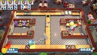 Overcooked 2 with Couchnuggets  mouldy bread [upl. by Lello]