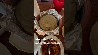 Mole de ollaEspinazoTortillas recién hechas [upl. by Cordelia847]