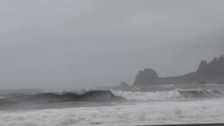 The pounding surf at Klamath California [upl. by Brigitte]