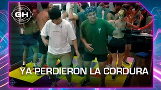 ¿Y esto como se baila los jugadores ya no saben que pasos tirar  Gran Hermano [upl. by Rachelle]