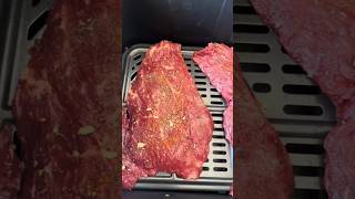 Bavette steak 🥩 au airfryer ps je respecte la viande 🥩 airfryer [upl. by Sukramal]