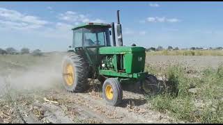 Tractor John Deere 4440 trabajando [upl. by Avra]