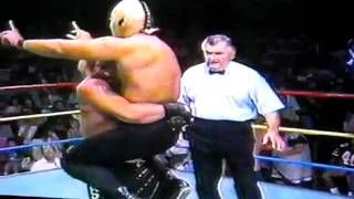 The Golden Chicano vs Dog of War 1989 [upl. by Swarts]