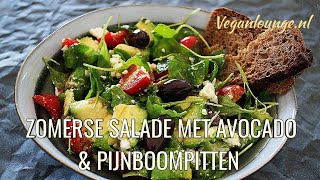 LEKKERE ZOMERSE SALADE MAKEN IN 5 MINUTEN MET AVOCADO EN PIJNBOOMPITTEN 🥑 🍋 🥗 [upl. by Sabsay]