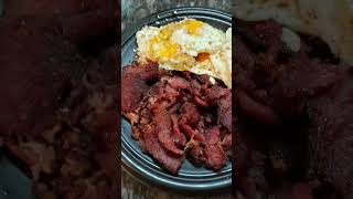 👀 6 Eggs amp 15 Pounds Of Hemplers Bacon Cast Iron Carnivore Meal [upl. by Nrek]