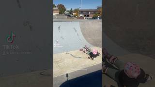 My elbow took the brunt of a 6ft fall to flat 🛼 shorts tiktok skate dropin rollerskating fail [upl. by Jaban497]