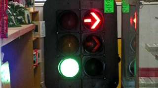 Australian 6aspect Traffic Light [upl. by Aeslahc]