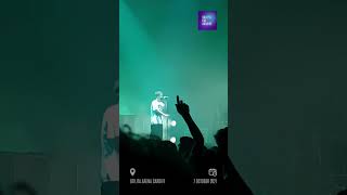 Nothing But Thieves  Phobia Live concerts livemusic nothingbutthieves nbt [upl. by Lukasz]