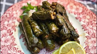 Best Turkish Stuffed Grape Leaves Recipe  En İyi Zeytinyağlı Yaprak Sarma Tarifi  Çok İddialıyız [upl. by Gurolinick]