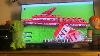 Circuito de redstone activando TNT en Minercraft [upl. by Atoked933]