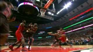 LeBron James Sets Up Dwyane Wade Beautifully [upl. by Eanyl]