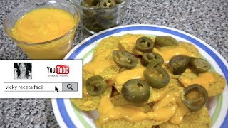 NACHOS CON QUESO  Vicky Receta Facil [upl. by Doowyah]