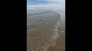 Waves cross over each other to create AMAZING effect in Uvita Costa Rica travel nature beach [upl. by Aitsirt]