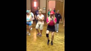 Hollaback Girl EZ Clogging Workshop Routine [upl. by Buschi]