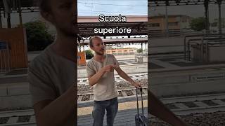 Gite scolastiche elementari medie e superiori Che differenza cè prof scuola sketch gag [upl. by Natty679]