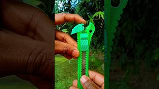 A new way to clean knives 💡camping bushcraft survival outdoors survivalbogura hack [upl. by Ahsrats367]