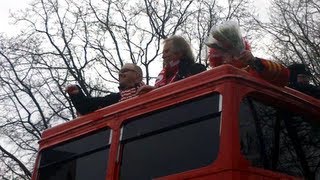 Stefan Raab amp Die Höhner beim Rosenmontagszug 2013 [upl. by Derwon772]