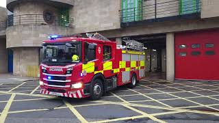 Scottish Fire and Rescue  Tollcross Second Pump Responding [upl. by Vig138]