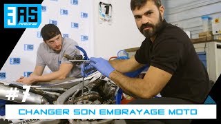 Comment changer son embrayage moto cross  Tuto Moto 7 [upl. by Bainbridge]