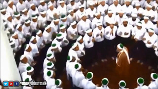 La ilahe illallah sufi dhikr circle [upl. by Wobniar]