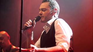 Tiziano Ferro  Rosso Relativo Acoustic [upl. by Swamy]