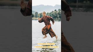 I monaci Shaolin camminano sullacqua [upl. by Haelak]