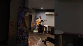 Sasennam ma සැනසෙන්නම් මා live acoustic  Senaka Batagoda [upl. by Ttessil]