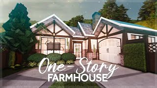 Roblox Bloxburg  OneStory Farmhouse  Minami Oroi [upl. by Lokcin235]