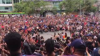 El baile de los que sobran  Los Prisioneros  Chile Cambió Viernes 25102019 Plaza Italia Stgo [upl. by Wainwright]