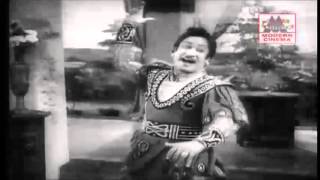 Yaradi Nee Mohini Song  Sivaji ganesan  Uthamaputhiran  யாரடி நீ மோகினி [upl. by Eimareg]